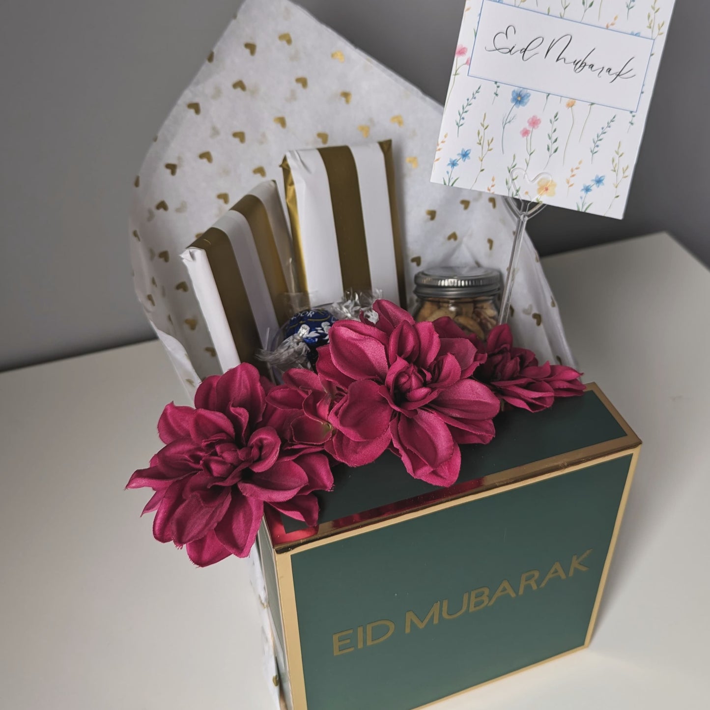 Eid Mubarak Gift Box (Medium)