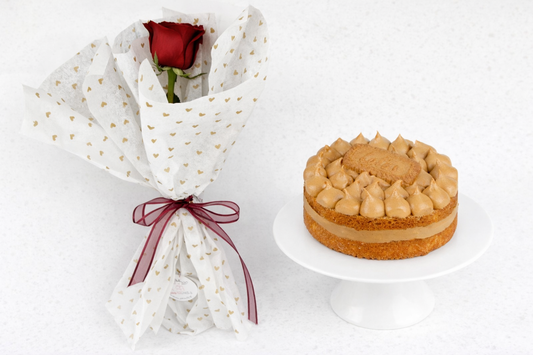 Biscoffee Butter Cake & Rose Bundle